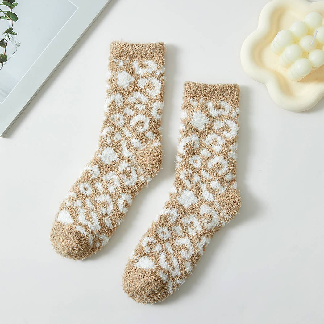 Leopard Pattern Fuzzy Winter Socks