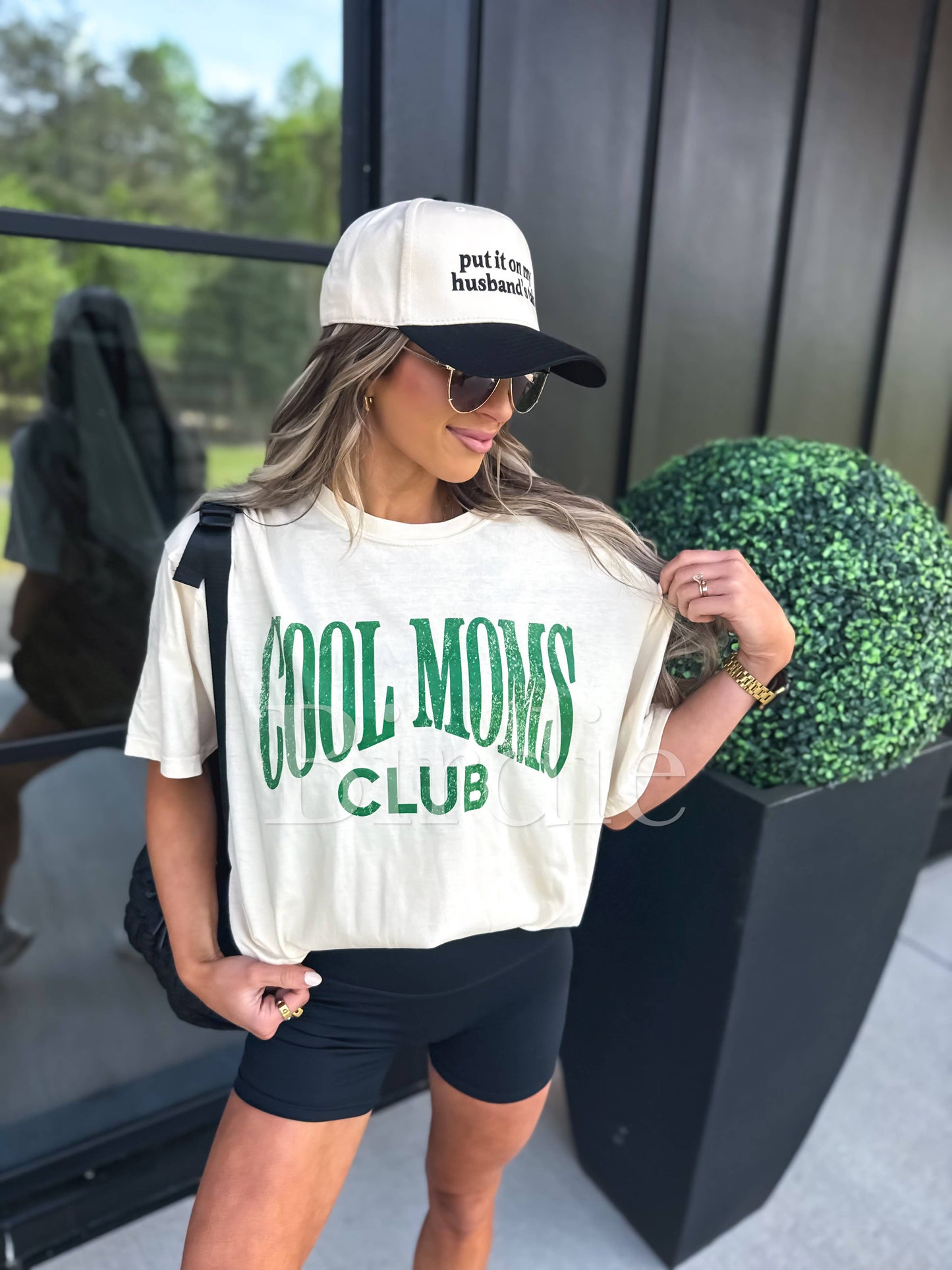 Cool Moms Club Graphic Tee