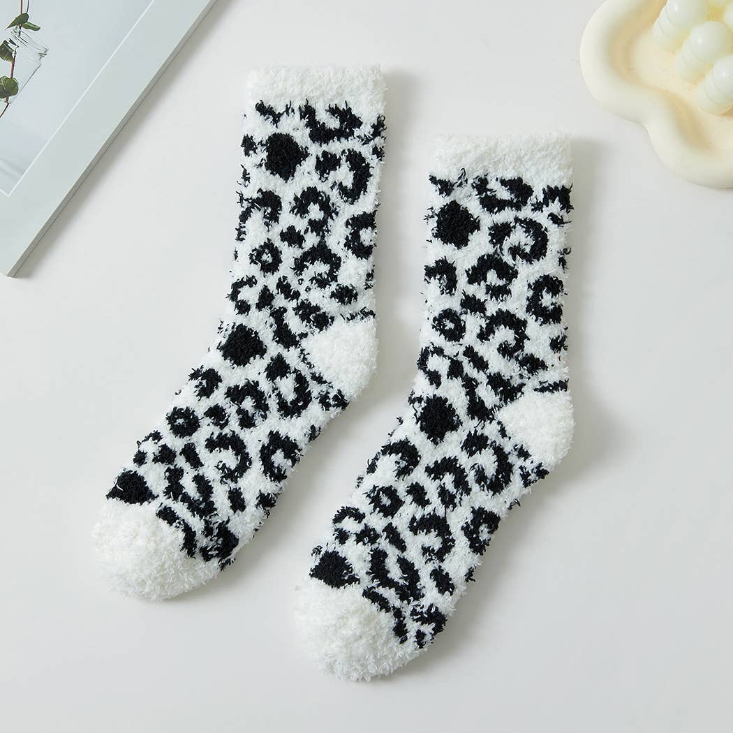 Leopard Pattern Fuzzy Winter Socks