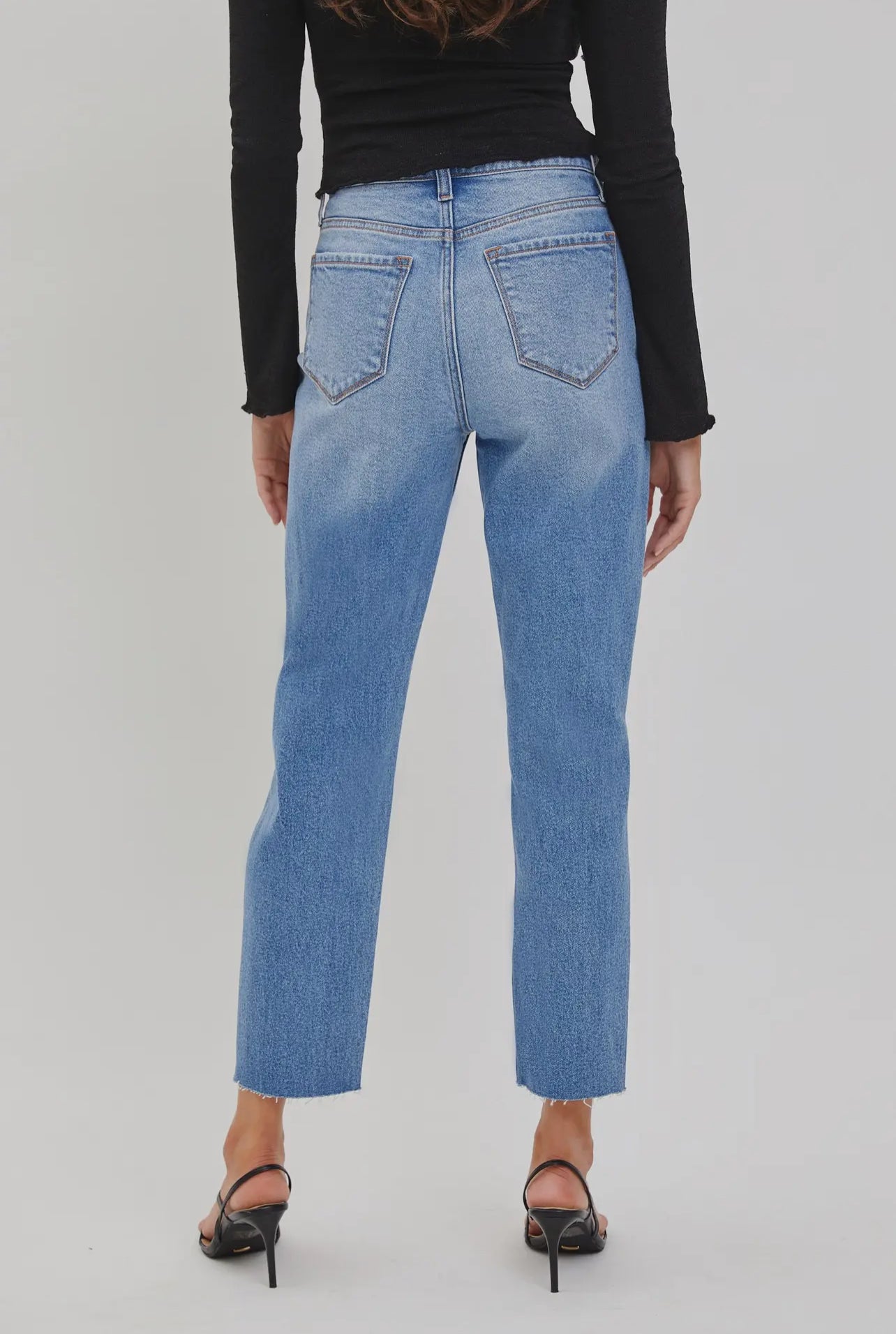 High Rise Ankle Mom Jean