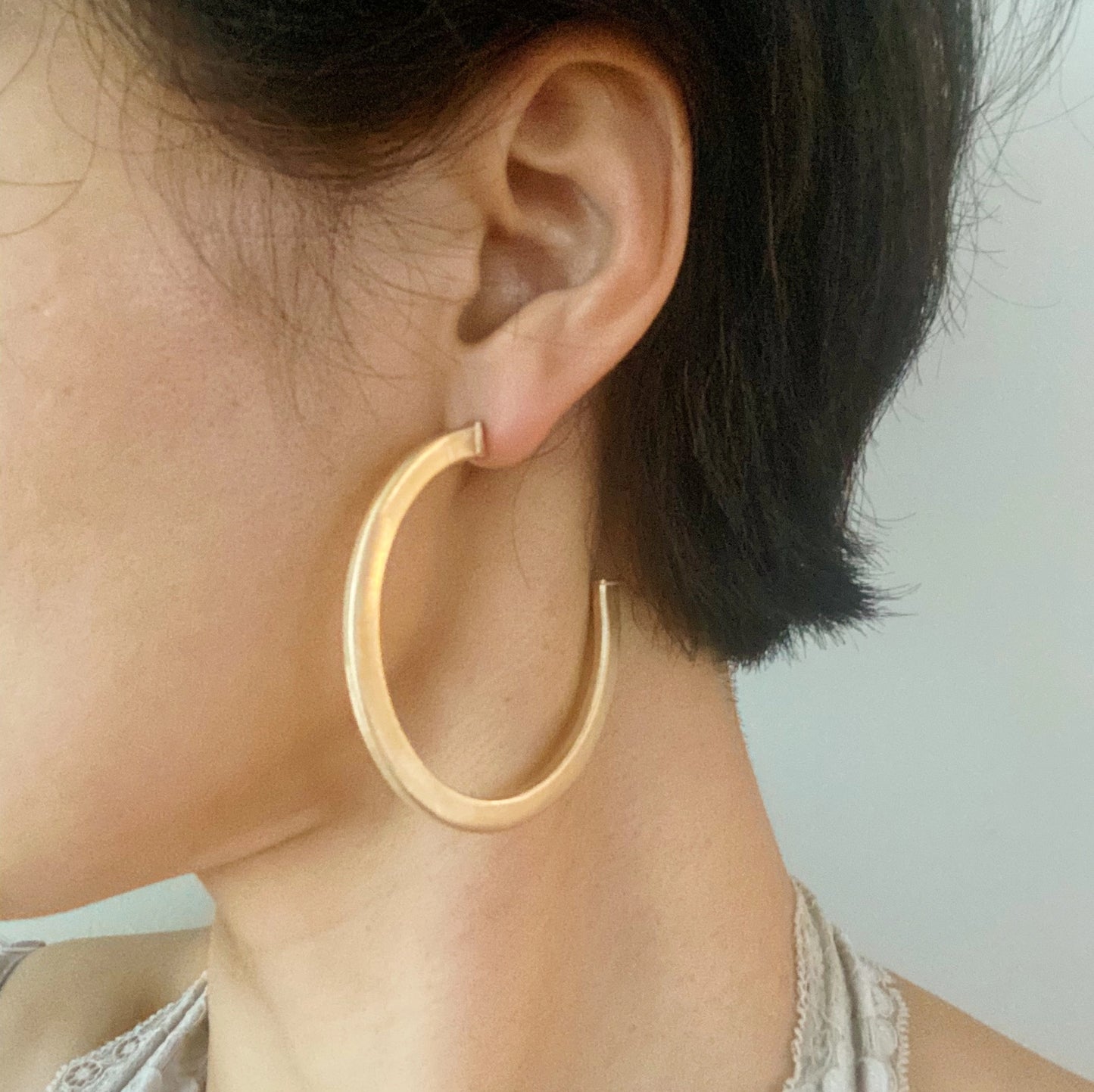 Overall Luxe Round Hoop Earrings