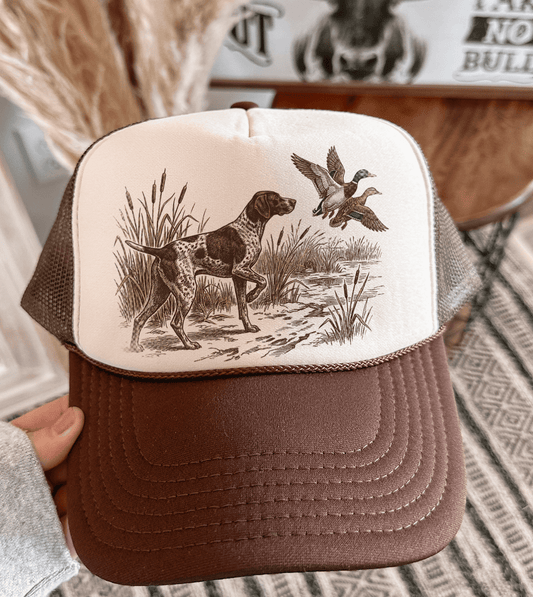 Duck Hunting Pointer Dog Otto Trucker Hat