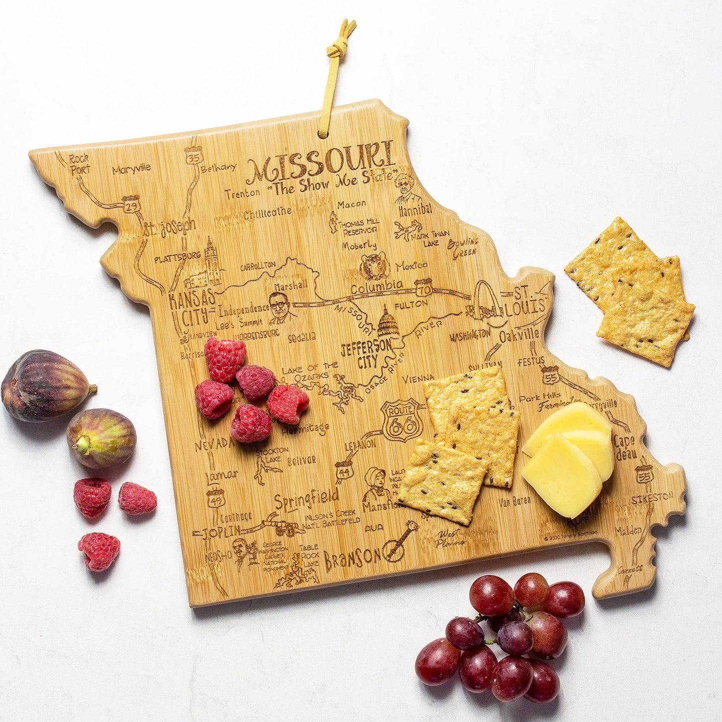 Destination Missouri Cutting Board with Engraved Artwork