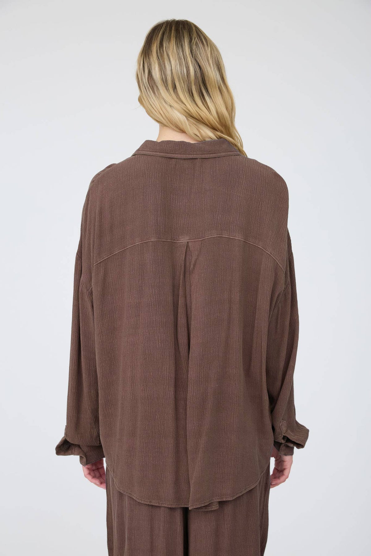 Crinkle Plisse Collard Button Down Shirt