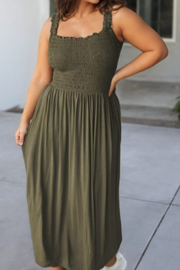 Plus Shirred Sleeveless Maxi Dress